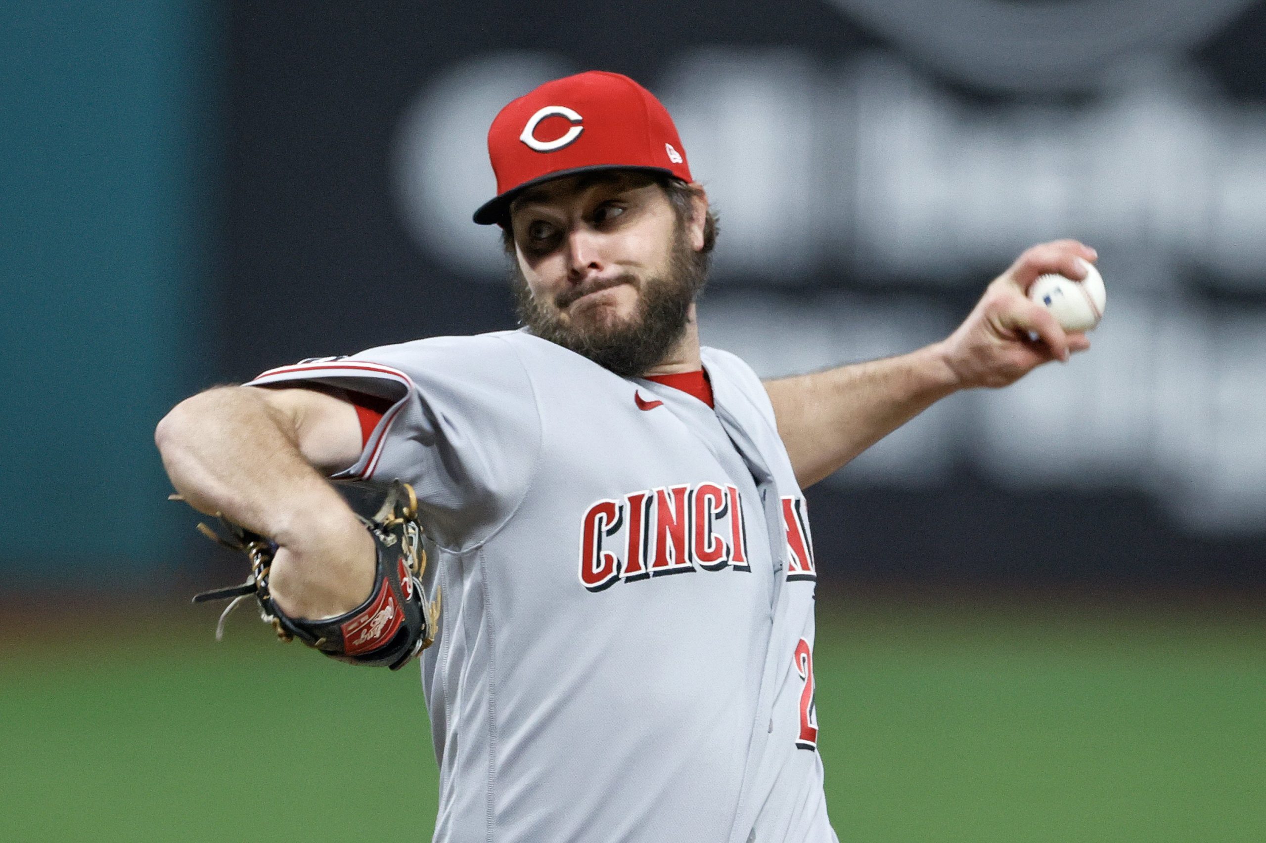 Wade Miley Throws MLB's 4th No-Hitter of 2021 Season in Reds' Win over Cleveland
