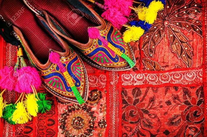 7 Best Shopping Places to Visit While on a Jaipur Tour